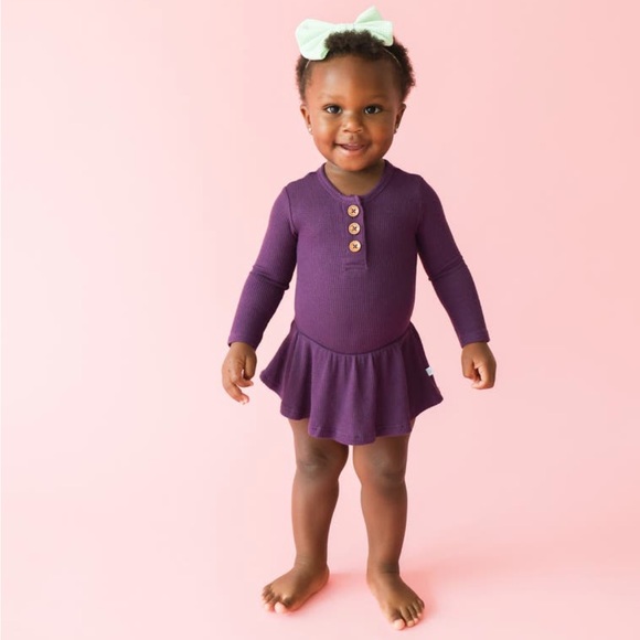 Posh Peanut waffle knit skirted bodysuit size 0/3- NWT - Picture 2 of 4